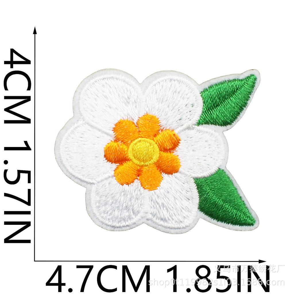 Small Daisy Embroidery Cloth Sticker Cartoon Peony Flower Bag Decoration Computer Embroidery Beautiful Small Red Flower Patch Ironing