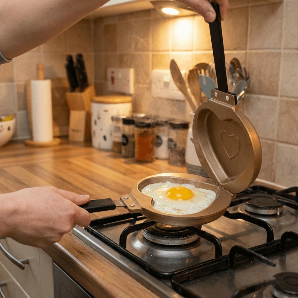 Love Shaped Breakfast Pan Non-Stick Flat Bottomed Double Side Frying Pan with Long Handle Multi-Purpose Flip Frying Pan Camping