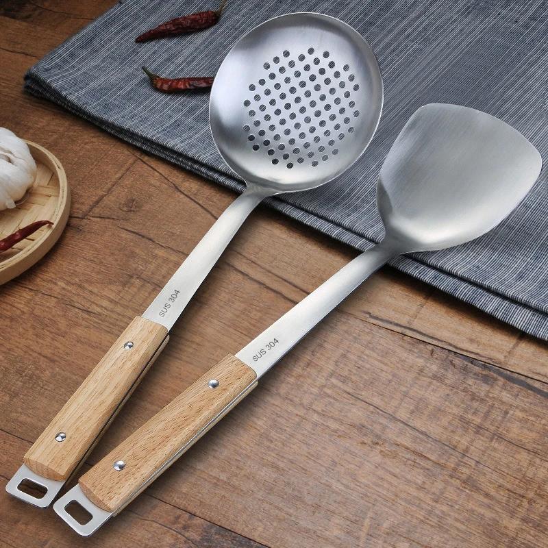 Wooden Handle Wok Spatula 304 Stainless steel spatula cooking Utensils spoon long handle Large Size turner Fried Steak Shovel