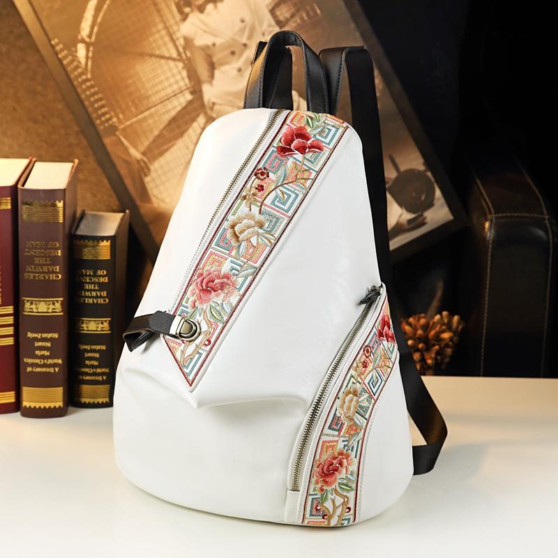 Retro Echtes Leder Damen Rucksack Besticktes Design Damen Tasche Reise Rucksäcke Mutter Diebstahlsicherer Rucksack Modetrend