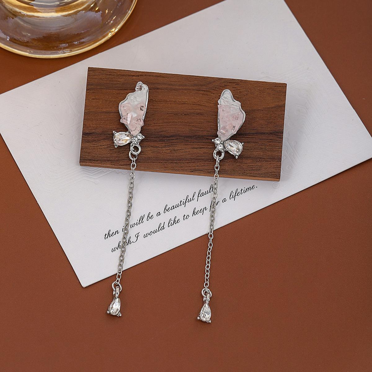 Sweet Butterfly Fringed Earrings Summer Senior Sense Of Gradual Change Gravel Diamond Design Sense Pearl Earrings Women