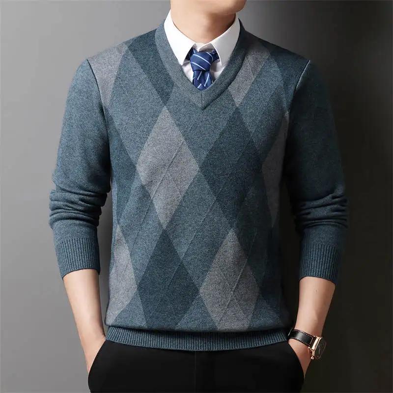 Winter Warm Men's Plaid V-neck Long Sleeved Sweater Knitted Sweater Fashion Casual Versatile Top