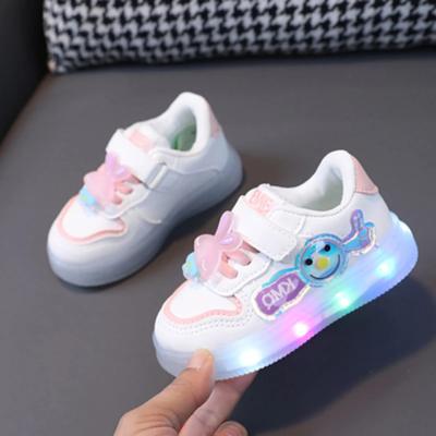 Neue Herbst Kinder Turnschuhe Lichter Komfort Mädchen Schuhe Cartoon Vielseitig Mädchen Sneaker Trendy Klassische Casual Schuh Täglichen Bord Schuhe
