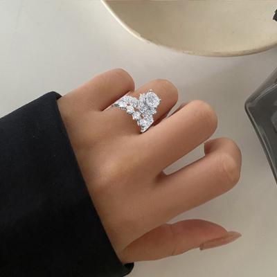 Anel Strass Brilhante Brilhante Galvanoplastia Elegante Uso Diário Anel de Dedo Suprimentos de Casamento