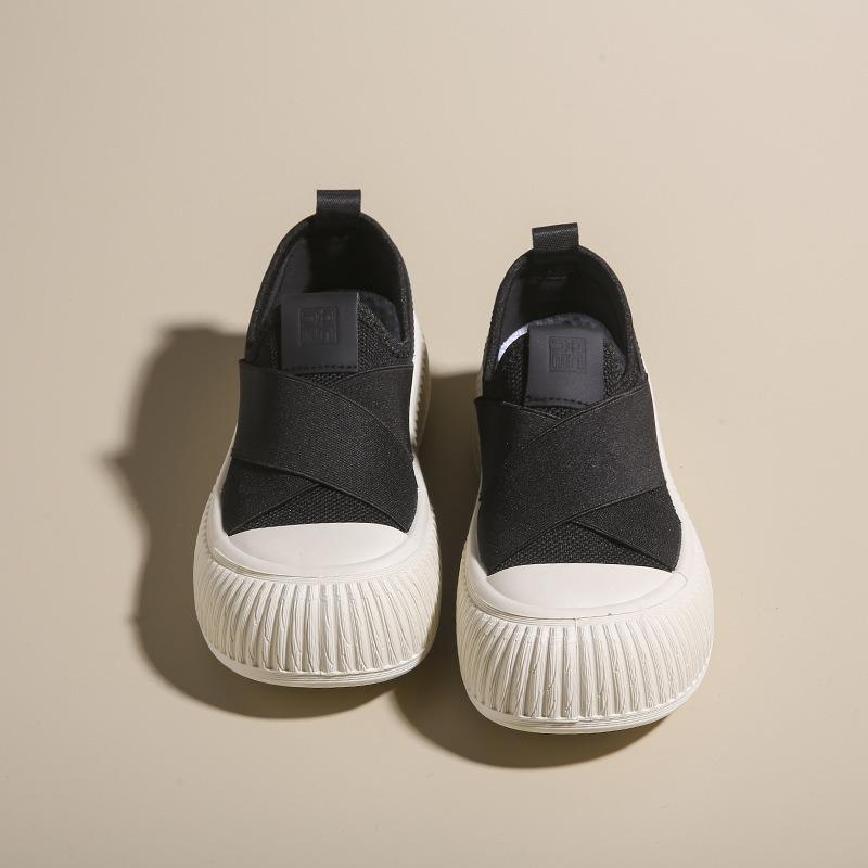 

Big Toe Shoes with Sponge Soles Are Versatile Sports and Casual Sneakers 35 чорний/бежевий