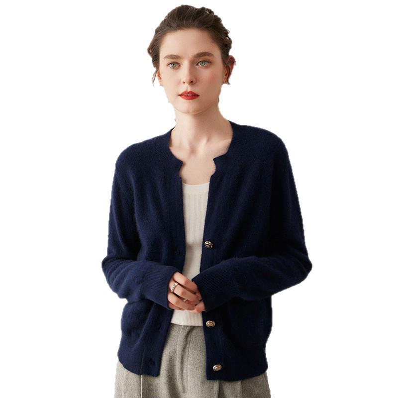 Round Neck Loose Cashmere Cardigan: Women's Long Sleeve Knit Sweater with Pockets - Autumn/Winter Outerwear.