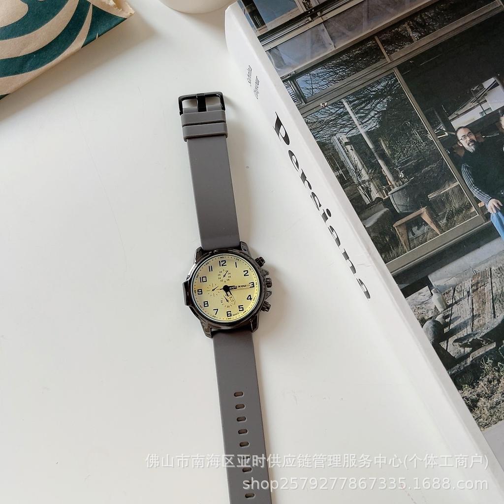 Trend Watch Male Teen Female Student Simple Casual Sports Silicone Neutral Watch
