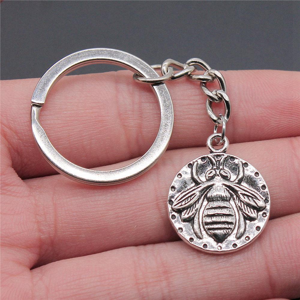 Bee Butterfly Garden Insect Keychain for Friends Hot Sale Modern Bridesmaid Gift Dainty Daily Use Accessory
