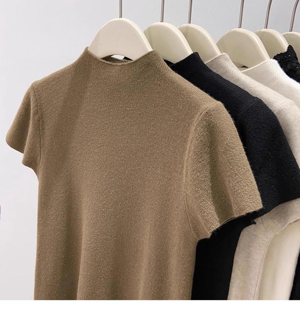 Soft Half-High Neck Knit T-Shirt: Women's Short-Sleeve Slim Fit, Perfect for Spring and Autumn.