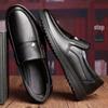 2026 Men's Casual Versatile Leather Shoes: Autumn/Winter Wear-Resistant, Non-Slip Dad Shoes