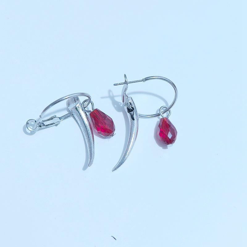 Clous d'oreille pointus Shi Yong Unisexes tendance