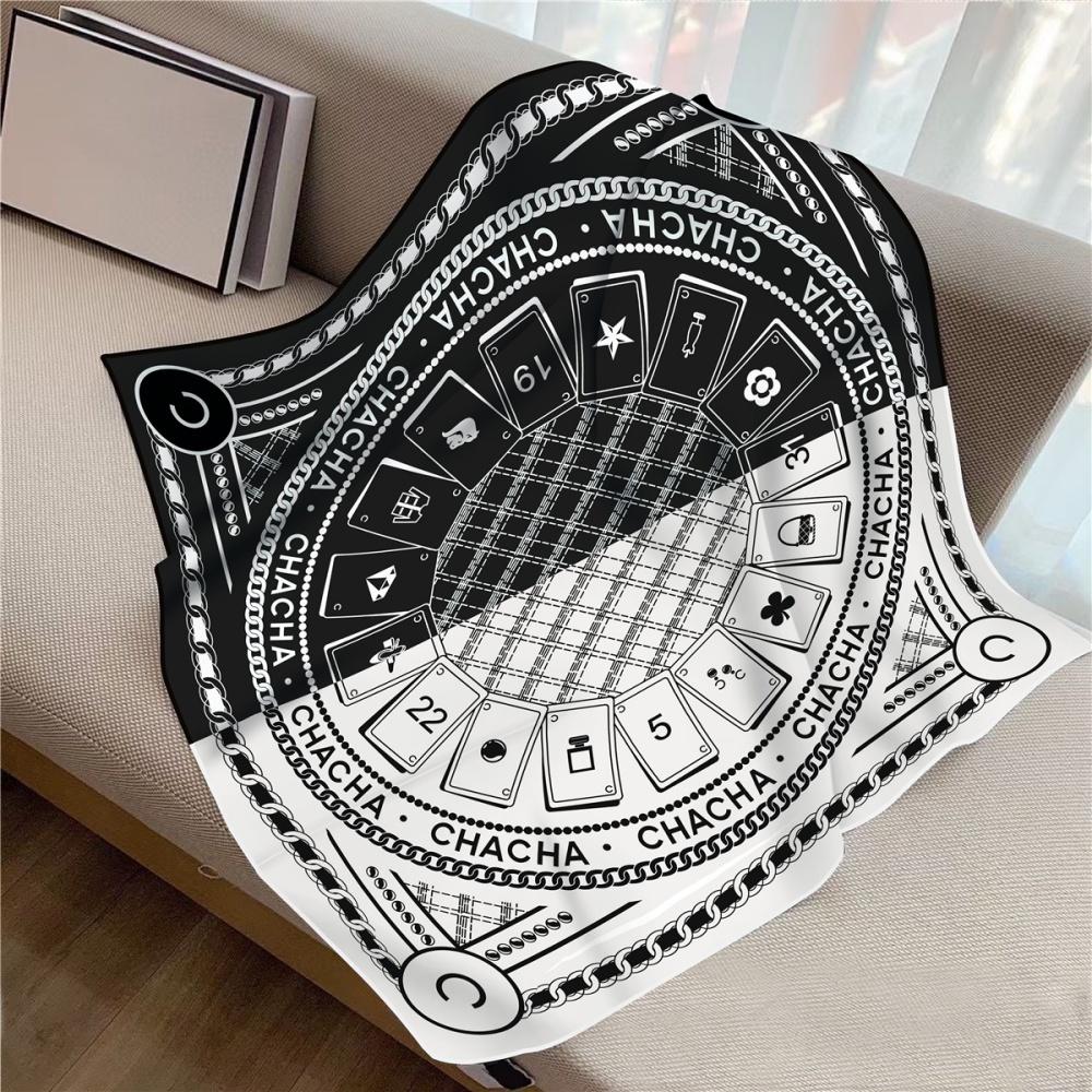 New Design Letters Flowers Printed Twill Silk Scarf Square Scarves Lady Wraps Kerchief Woman Neck Shawl Wraps Echarpes 90Cm