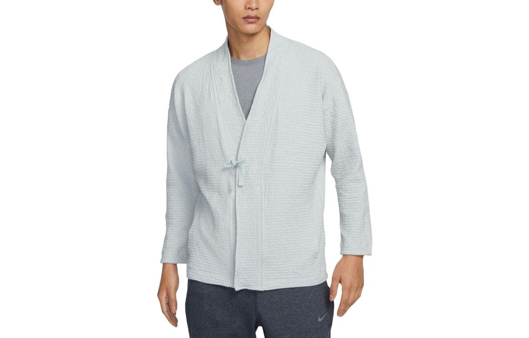 

Nike Knitwear Men s Light Silver DX0919-034 XXL