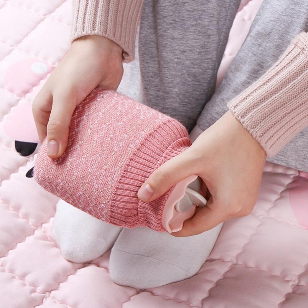 Knitted Hot Water Bag Mini Uterus Warmer Portable Hot Water Bottle Hand Warming