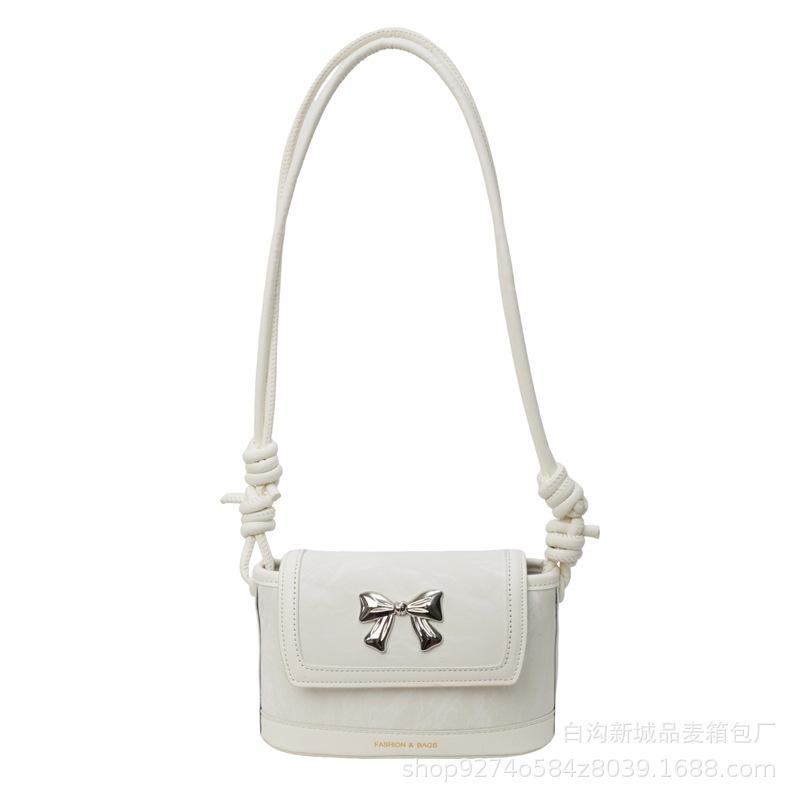 This Year's Popular Fashion and Versatile Small Bag Women's 2025 New Trendy Manufacturer's Armpit Bag Foreign Crossbody Bag