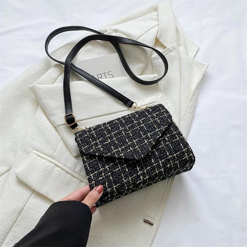 Versatile Crossbody Bag for Women Small Square Shoulder Bag Swinging Temperament Popular Fashion