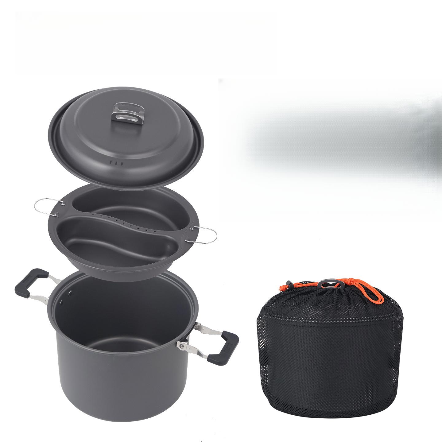 6.5L Large Capacity Outdoor Dual Broth Hot Pot, Portable Camping Steamer Pot for Self-driving, Barbecue & Home Cooking