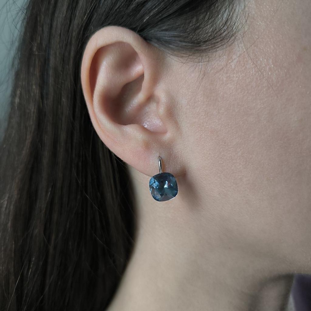 Серебряные серьги с фианитами (2146155)