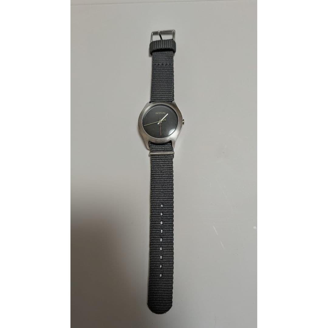 Used NIXON watch analog gray nylon belt