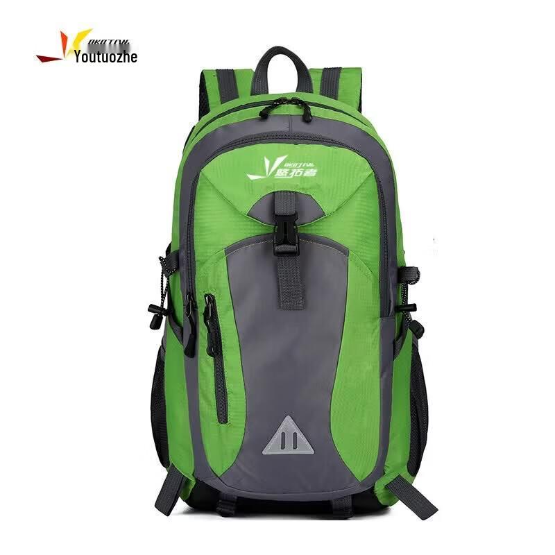Large Capacity Splashproof Outdoor Hiking Backpack