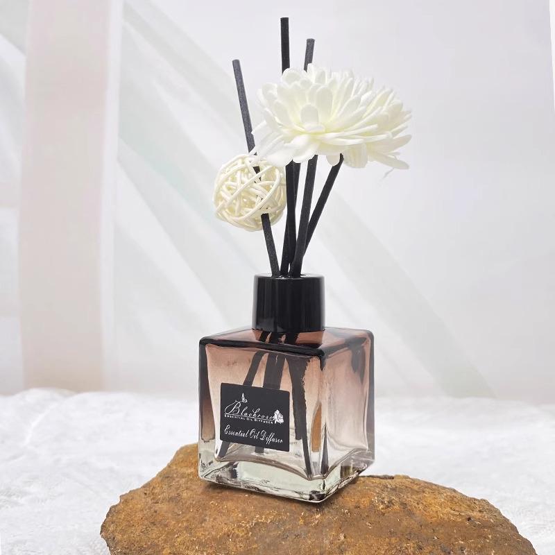 

Аромадифузор Гарденія для дому, спальні та ванної кімнати - Довготривалий безполуменевий аромат ефірної олії