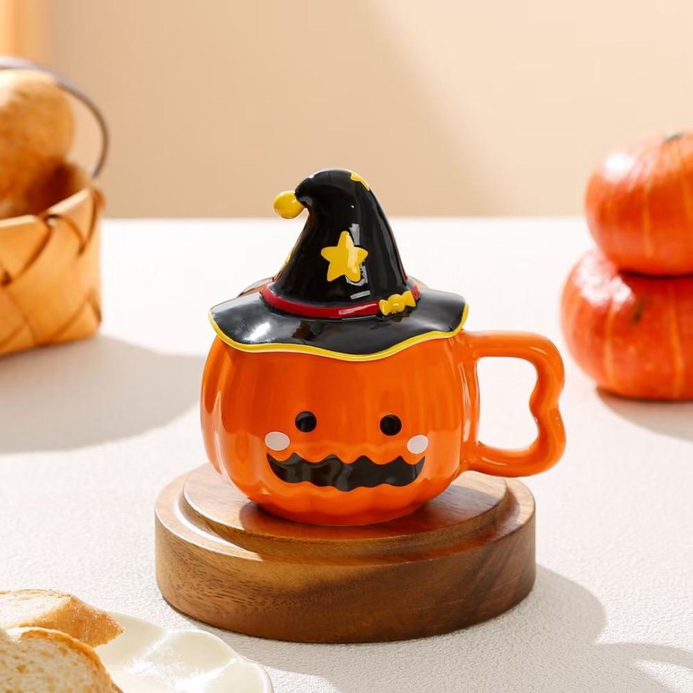 Kreativní vtipný elfský kreslený hrnek Halloween dýňový styling malého ducha keramický hrnek kancelářský s krytem voda
