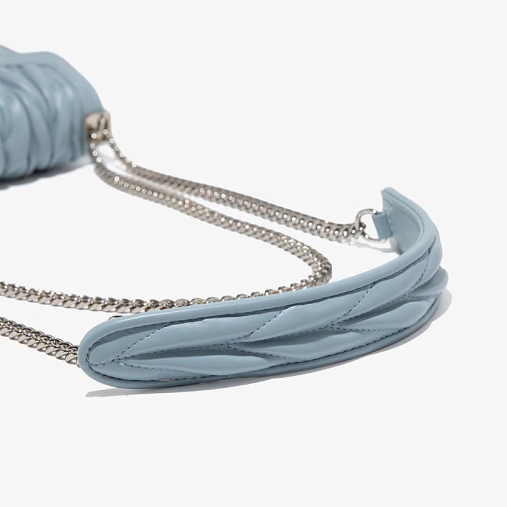 Chain fold bag 2023 new one-shoulder oblique span bag light luxury texture 22cm wide 6cm high 15cm