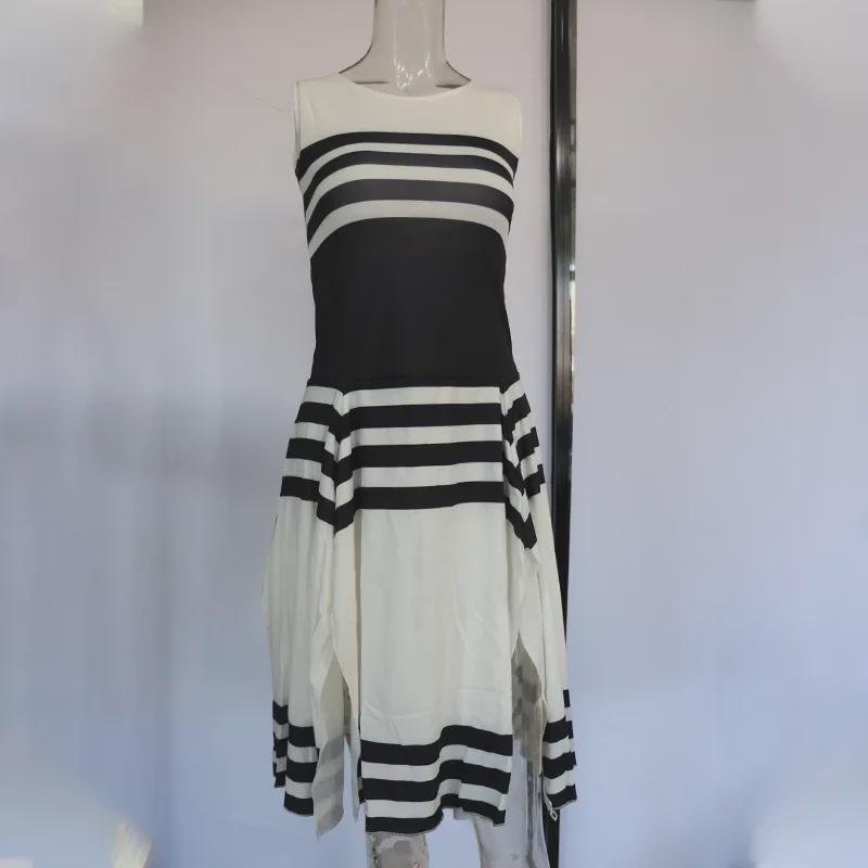 Elegant Summer Sleeveless Striped Patchwork Dress: Black & White Casual Round Neck
