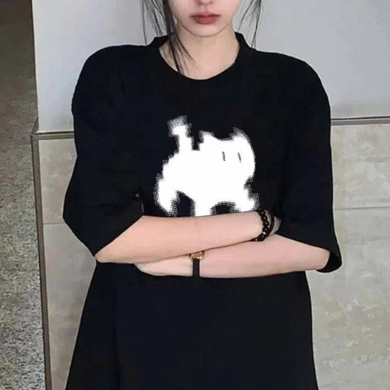 

Корейські жіночі бавовняні футболки Чорний кіт Піксель Мультфільми Топи з принтом Зручний м’який О-подібний виріз Вільний жіночий одяг з короткими рукавами XS
