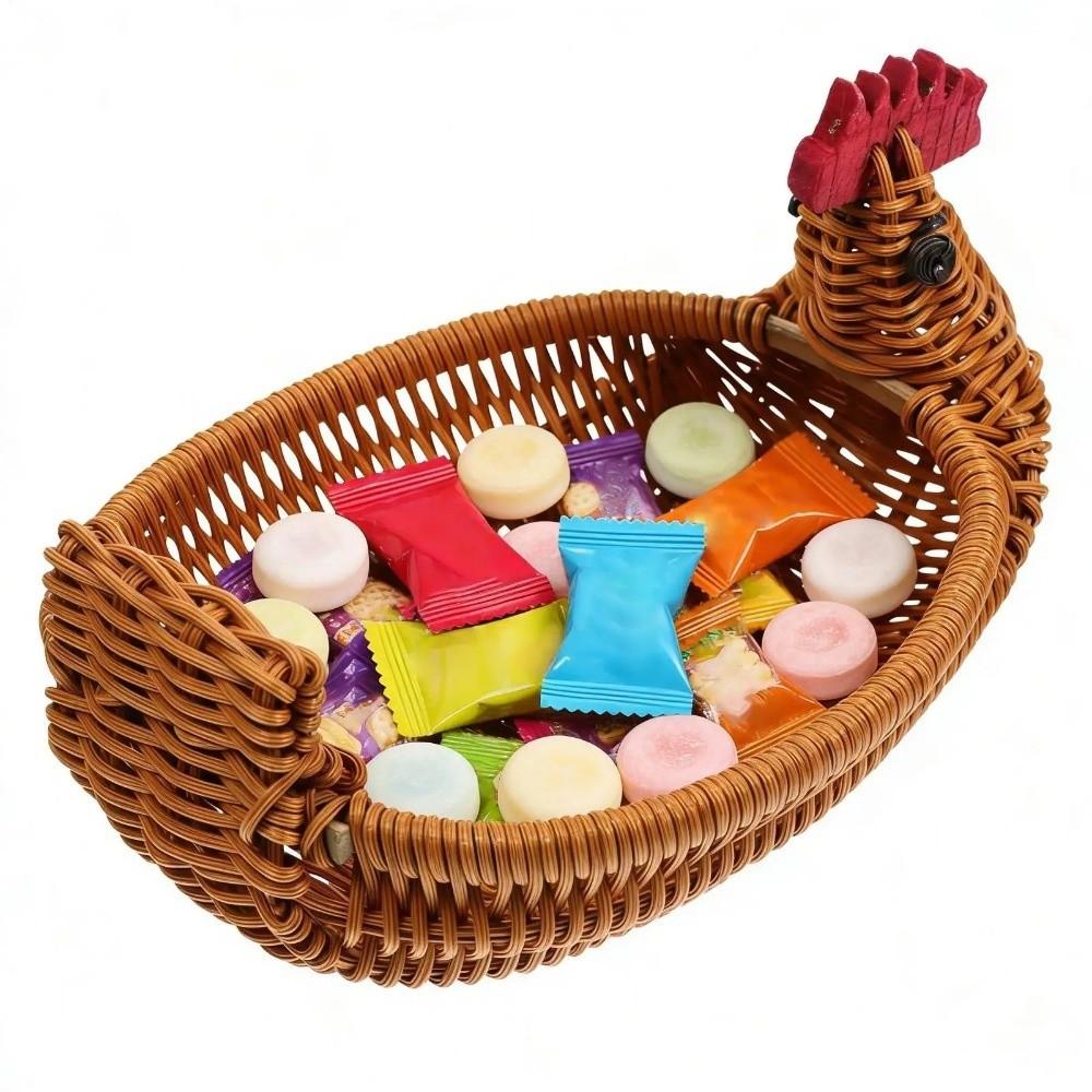 Creative Natural Look Woven Storage Basket Rustic Multipurpose Chicken Shaped Basket Funny Plastic Decorative Tray Snack Storage