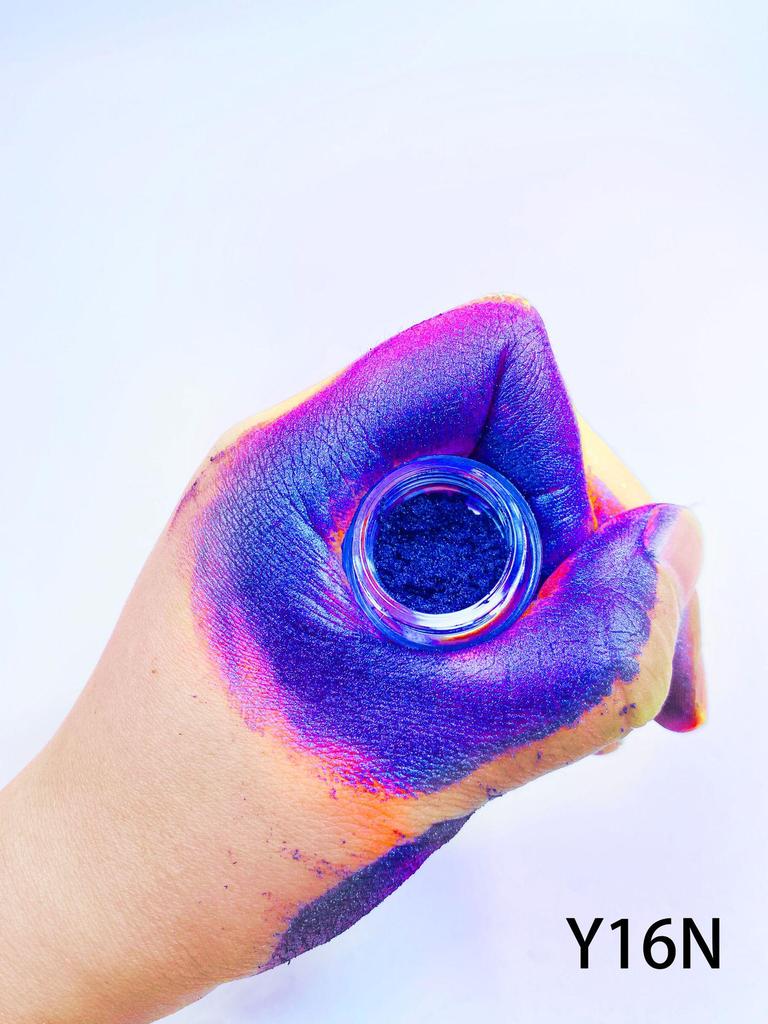 Chameleon Highlighter & Nail Art Magic Mirror Powder