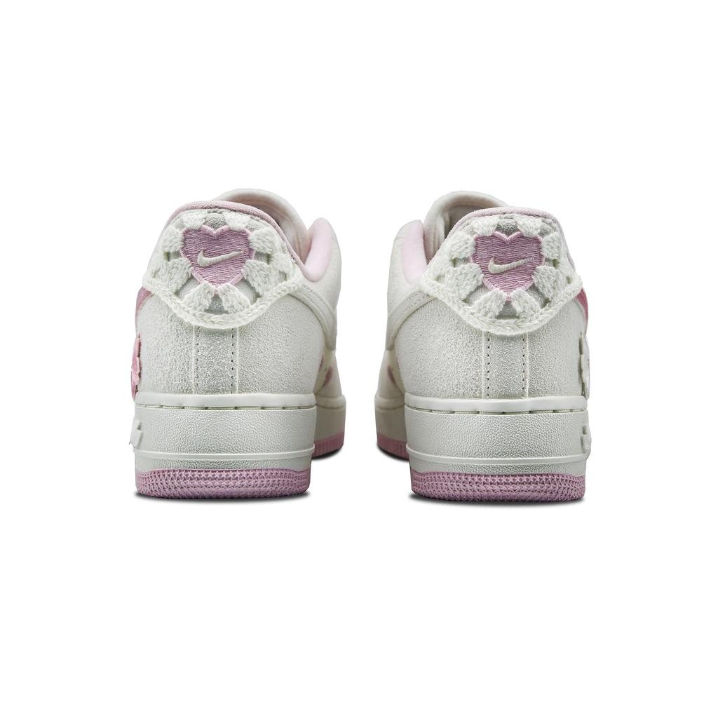 Nike Air Force 1 Crimson Frost Lanying Rutschfest Abriebfest Niedrig geschnitten Skateboard-Schuhe Damen Rosa Weiß HV5992-111(Team839-)