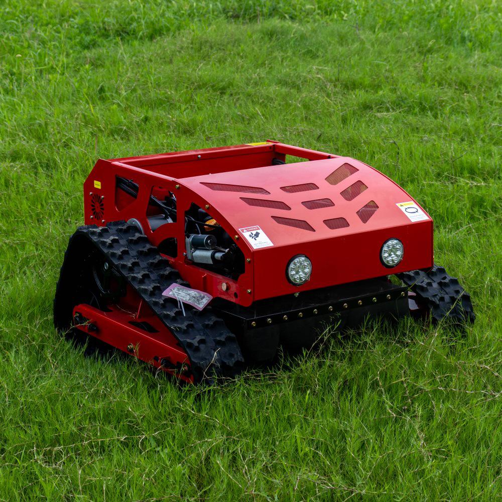 Euro 5 EPA Remote Control Crawler Lawnmower for Parks and Football Fields