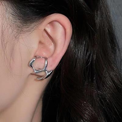 2pcs Fashion Punk Irregular Liquid Earrings Hip-Hop Personality Metal Hollow Earrings Clip Girls Party Jewelry Gifts Y2K Accessories