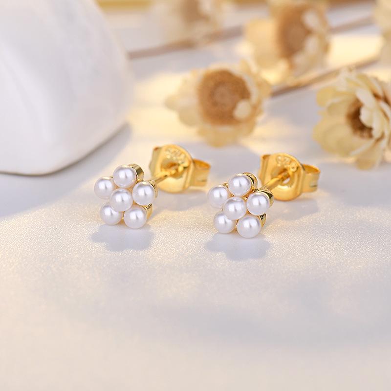 Korean-Style Red Star & Moon Earrings with Chinese Knot, S925 Silver Needle