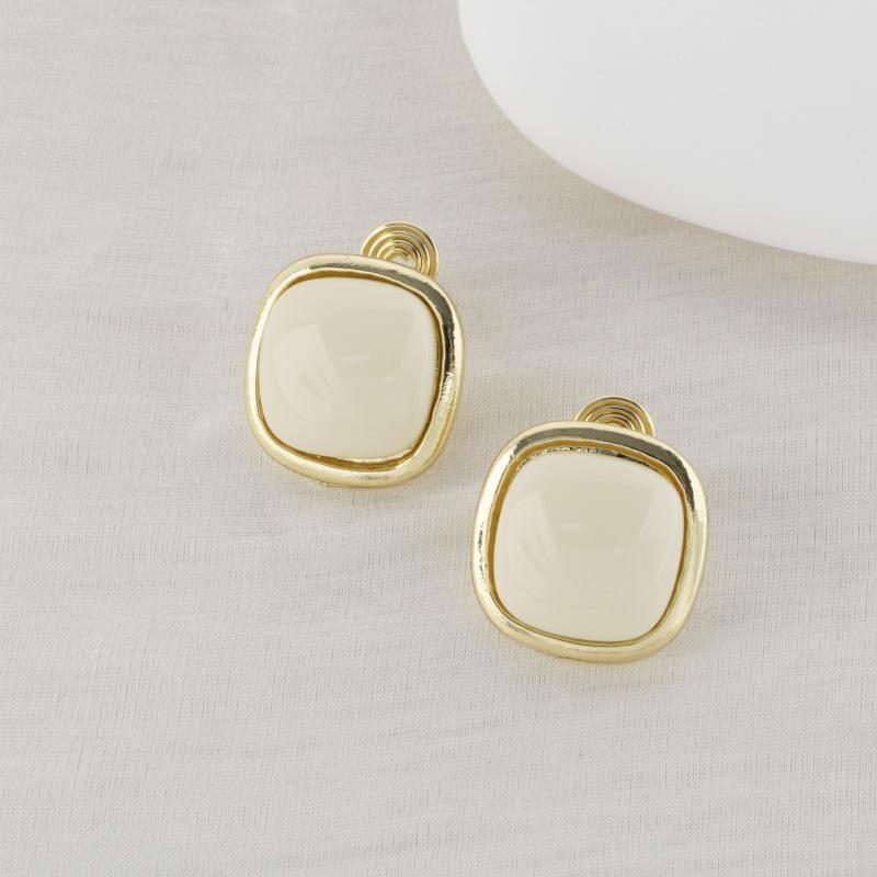 Orecchini Dolci da Fatina Stile Coreano Senza Foro: Design Versatile, Chic e di Alta Gamma per Zampironi.