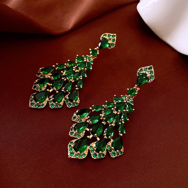 Retro Court Style Silver Needle Zircon Flower Fringed Earrings Light Luxury High-end Stud Earrings Simple Fashion Temperament Earrings