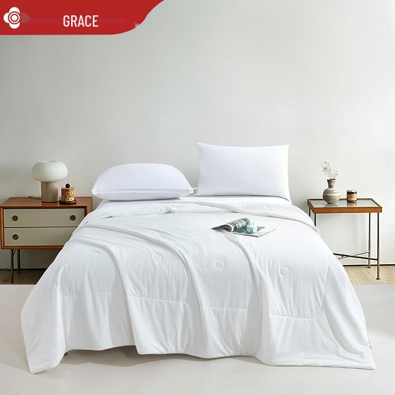 Grace Iceland Cool Silk Quilt