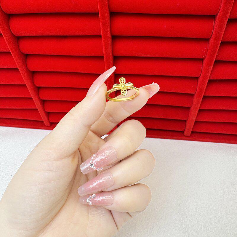 Exquisite Sand Gold Open Ring for Women: High-End Niche Design, Light Luxury Style, Long-Lasting Color, Imitation Gold.