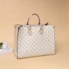 Bolso de mano de color sólido de gran capacidad con accesorios de metal y letras estampadas para mujer, estilo clásico de lujo, artesanía retro