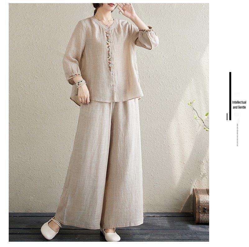 Women's Retro Chinese Embroidery Casual Two-Piece Set: Loose Trousers & Top for Spring/Summer