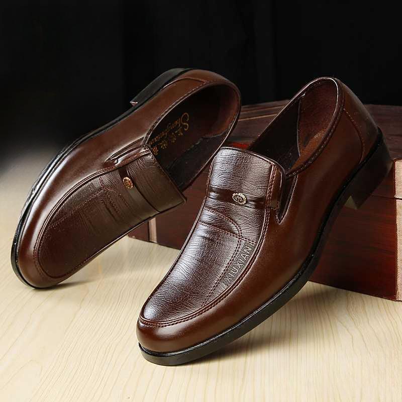 Men's plus size business Shoes Work dress leather shoes Autumn round toe anti slip footwear Fashion comfort male Loafers Zapatos