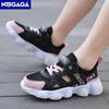 Sportowe dziecięce buty dziewczęce Oddychające szkolne dziecięce buty na co dzień Miękka podeszwa Czarne różowe antypoślizgowe dziecięce tenisówki do biegania
