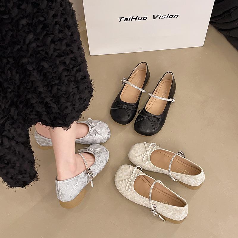 Bow light mouth single shoes women's new summer with skirt round head thick heel one-word buckle Mary Jane shoes