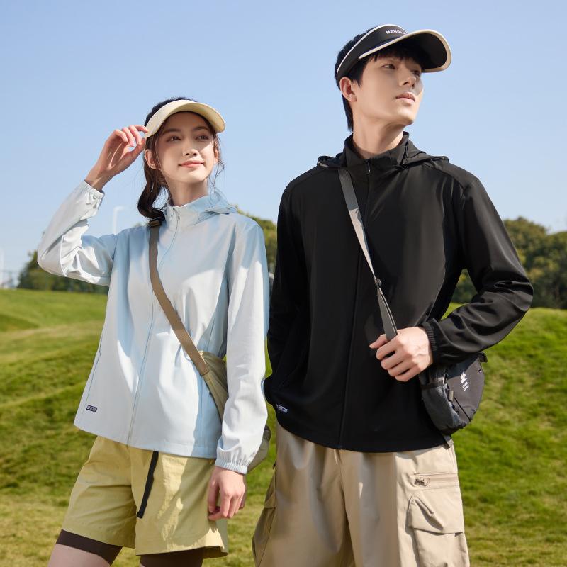 upf110 + sunscreen clothing for men and women UV protection outdoor light and thin ice-feeling hooded summer trench coat group clothing