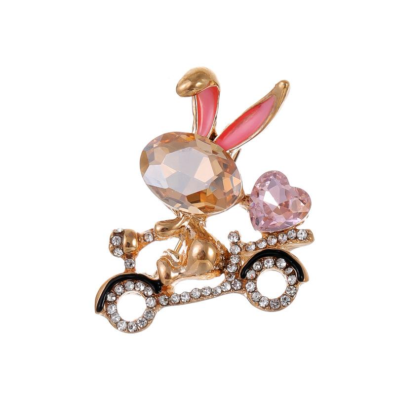 Rhinestone Lovely Rabbit Ridding Bicycle Brooches Exquisite Female Love Heart Bunny Brooch Pins Jewelry Gifts