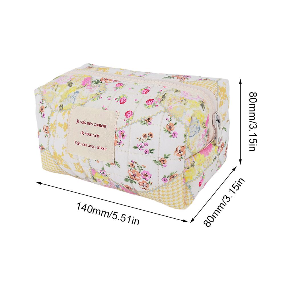Quilted Cosmetic Organizer Bag Aesthetic Floral Makeup Bag Portable Makeup Pouch Lightweight Versatile for Vacation