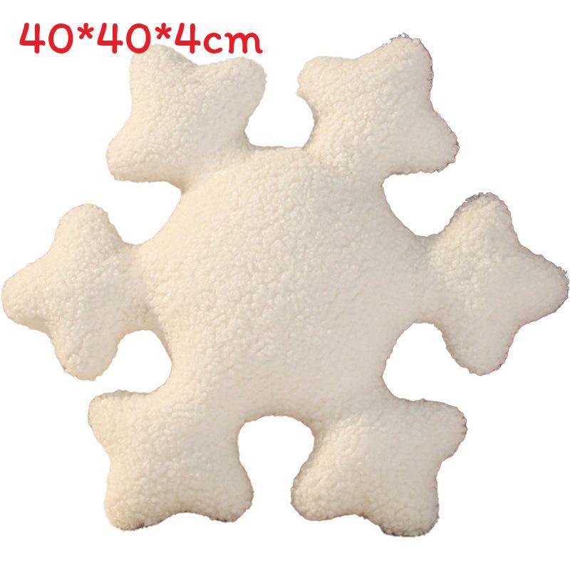 Modern Snowflake Plush Cushion With Pp Cotton Fill For Holiday Decor