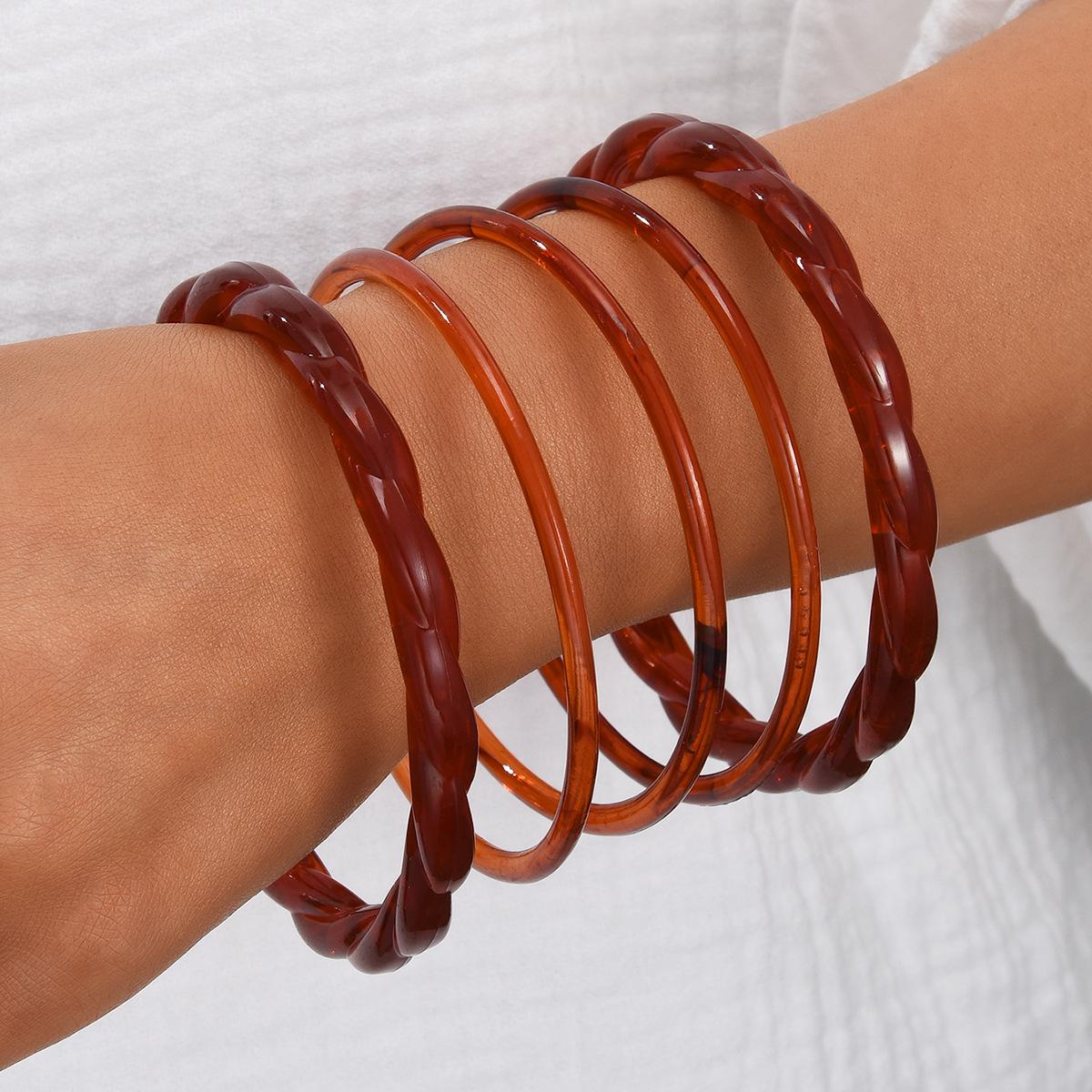 17KM Vintage Acrylic Resin Bracelet Set, Minimalist Luxury Stackable Bangles for Women коричневый