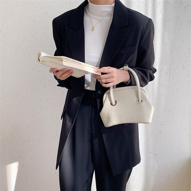 Chic White Pu Shell Bag With Retro Design And Versatile Double Straps For Daily Use